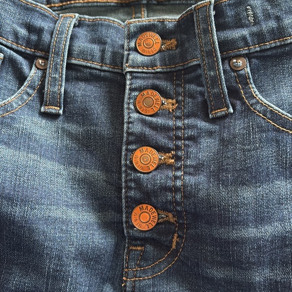 Madewell 9” High-Rise Skinny Dark Distressed Denim with 4 Buttons Size 26P - Picture 10 of 11